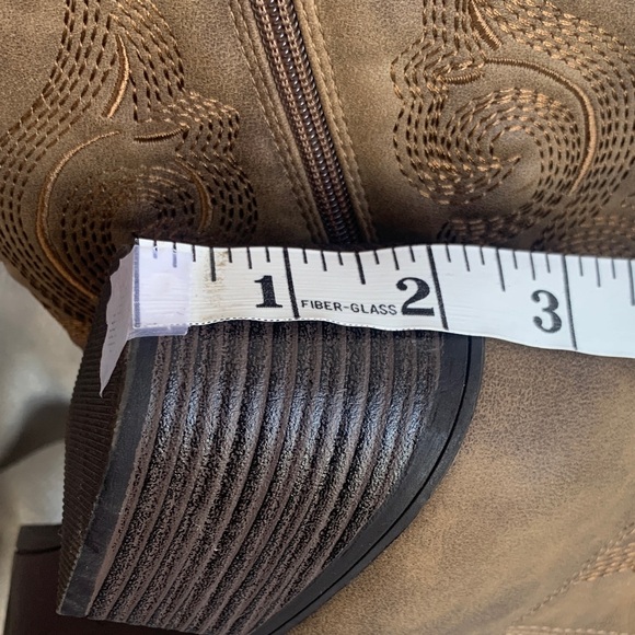 Brown Western Ankle Boots - Picture 9 of 14